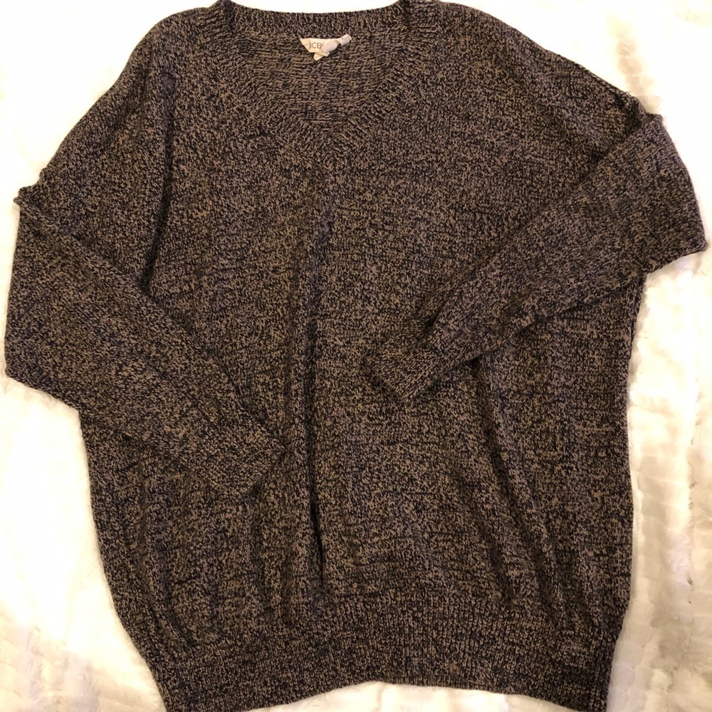 BCBGENERATION V Neck Sweater